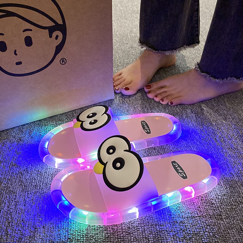 Funny Big Eyes Luminous Slide  - огляд і ціна Home Outdoor Bathroom